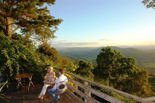 фото отеля The Polish Place Chalets Mount Tamborine