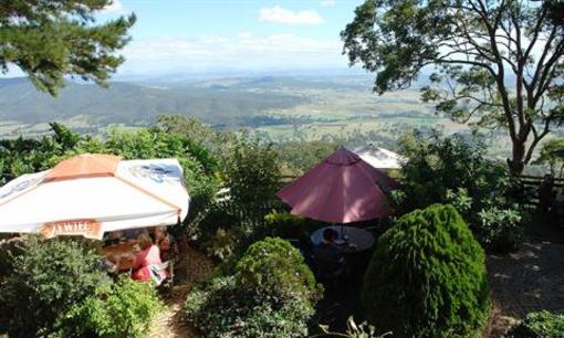 фото отеля The Polish Place Chalets Mount Tamborine