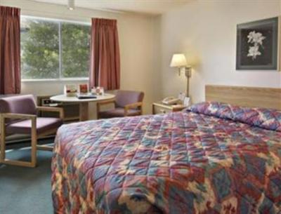 фото отеля Howard Johnson Inn Evanston (Wyoming)