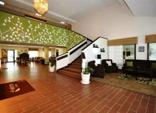 фото отеля Sleep Inn & Suites Lakeside