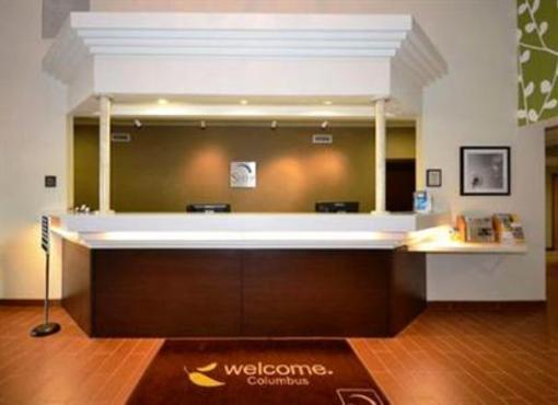 фото отеля Sleep Inn & Suites Lakeside