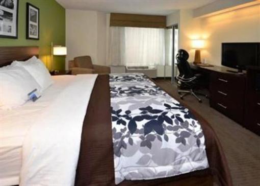 фото отеля Sleep Inn & Suites Lakeside