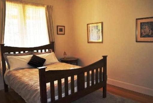 фото отеля Belton Bed and Breakfast Hobart
