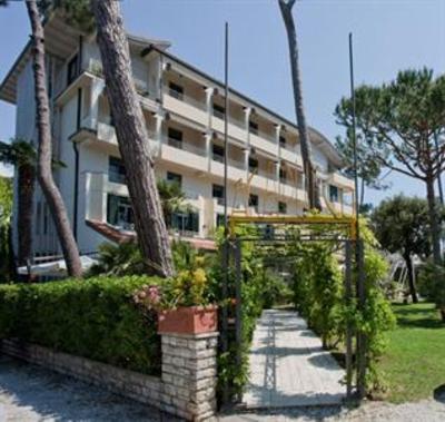 фото отеля Hotel Acapulco Forte dei Marmi
