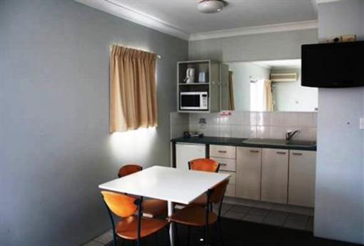 фото отеля Herston Place Motel