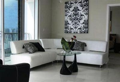 фото отеля Opera Suites Miami
