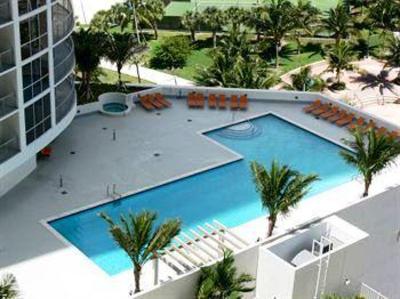 фото отеля Opera Suites Miami