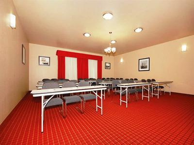 фото отеля La Quinta Inn & Suites Madison