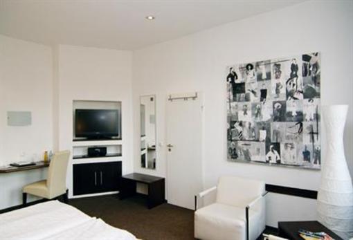 фото отеля Hotel Zur Wartburg
