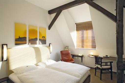 фото отеля Hotel Zur Wartburg