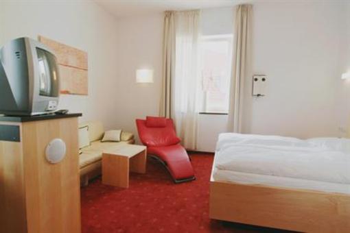 фото отеля Hotel Zur Wartburg