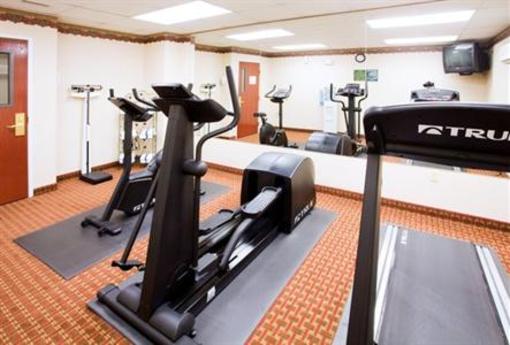 фото отеля Holiday Inn Express Hillsville