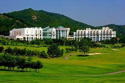 фото отеля Golden Pebble International Convention Center & Resort