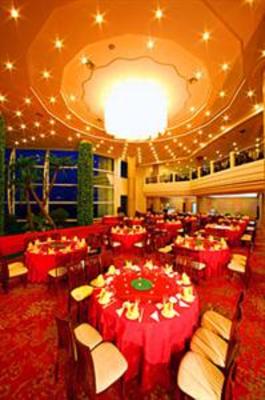 фото отеля Golden Pebble International Convention Center & Resort