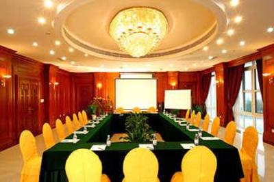 фото отеля Golden Pebble International Convention Center & Resort