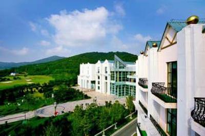 фото отеля Golden Pebble International Convention Center & Resort