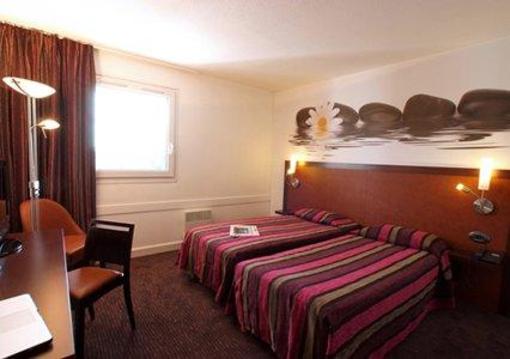 фото отеля Quality Hotel Golf Rosny-sous-Bois