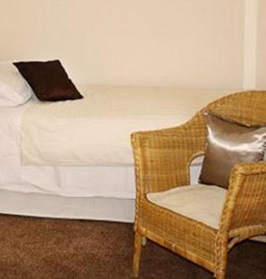 фото отеля Elmdon Lodge
