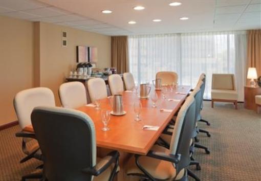 фото отеля Best Western Premier Grand Plaza Hotel & Convention Center