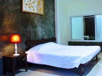 фото отеля Nana Beach Resort