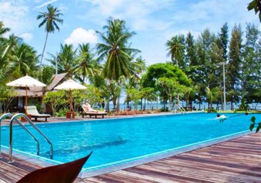 фото отеля Nana Beach Resort