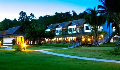 фото отеля Nana Beach Resort