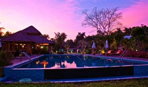 фото отеля Nana Beach Resort