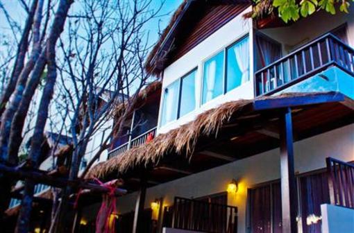 фото отеля Nana Beach Resort