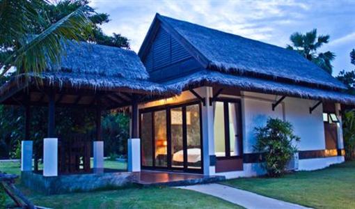 фото отеля Nana Beach Resort