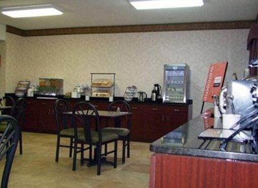 фото отеля Comfort Inn Lenoir City