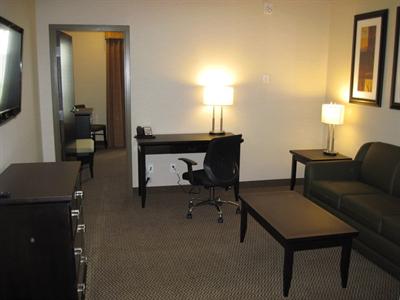 фото отеля Best Western The Inn Saint Albert