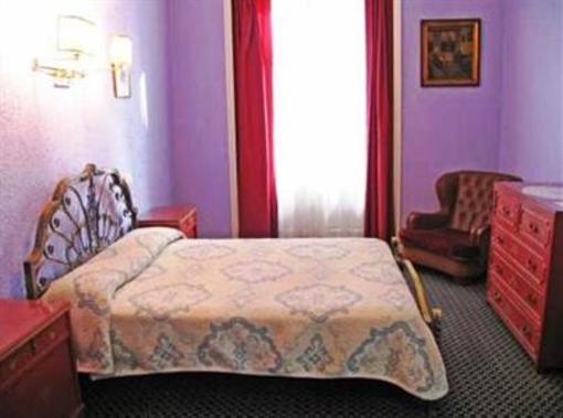 фото отеля Hostal Pereda Hs