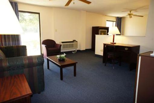фото отеля Lincoln Inn Hotel & Suites