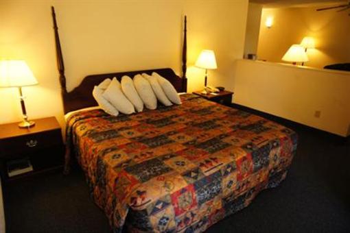 фото отеля Lincoln Inn Hotel & Suites