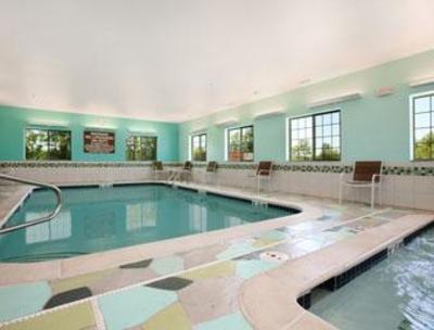 фото отеля Microtel Inn & Suites Michigan City