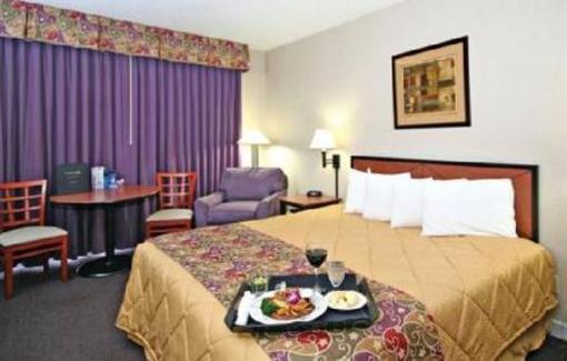 фото отеля Hawthorne Inn Winston Salem
