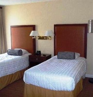 фото отеля Wyndham Long Wharf Resort