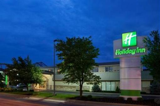 фото отеля Holiday Inn Cincinnati Riverfront