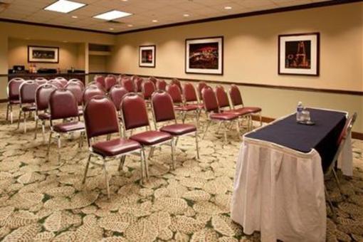 фото отеля Holiday Inn Cincinnati Riverfront