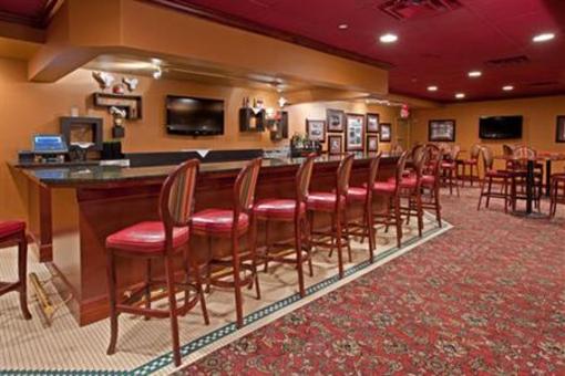 фото отеля Holiday Inn Cincinnati Riverfront