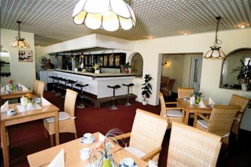 фото отеля Friesen Hotel Wilhelmshaven