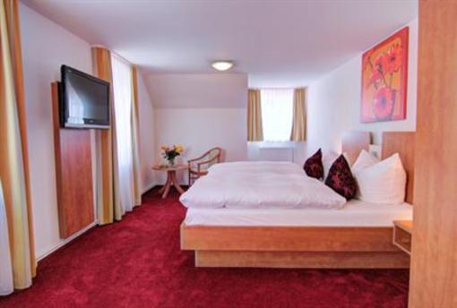 фото отеля Friesen Hotel Wilhelmshaven