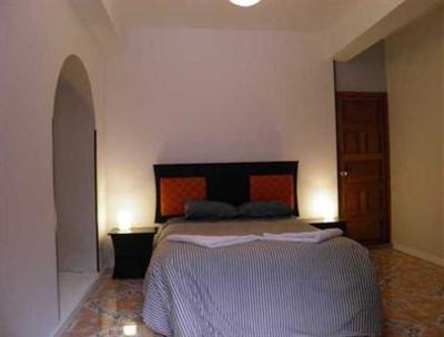 фото отеля Milhouse Hotel and Backpackers