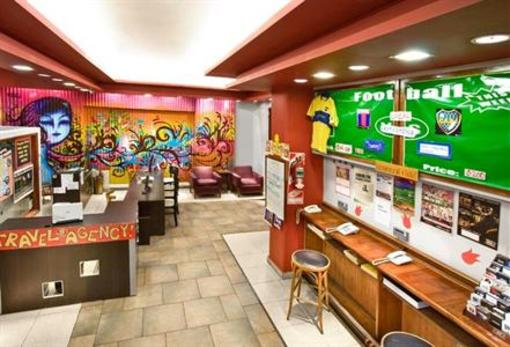 фото отеля Milhouse Hotel and Backpackers