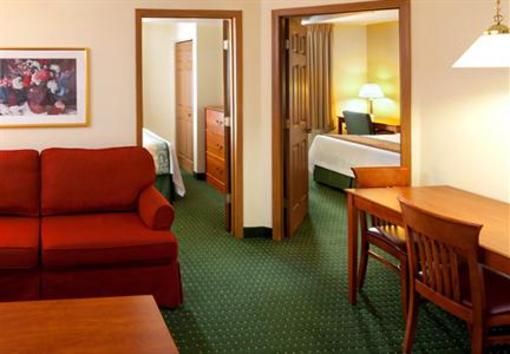 фото отеля TownePlace Suites Columbus Worthington