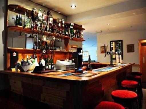 фото отеля Acorn Lodge Gatwick