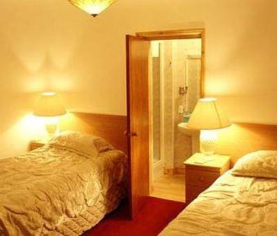 фото отеля Acorn Lodge Gatwick