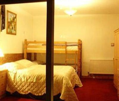 фото отеля Acorn Lodge Gatwick