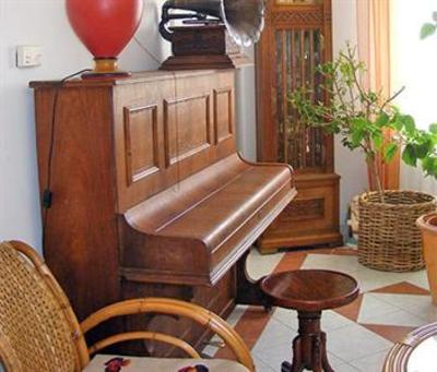 фото отеля Galeria Panzio Nagykanizsa