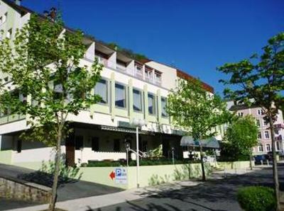 фото отеля Center Hotel Schlangenbader Hof